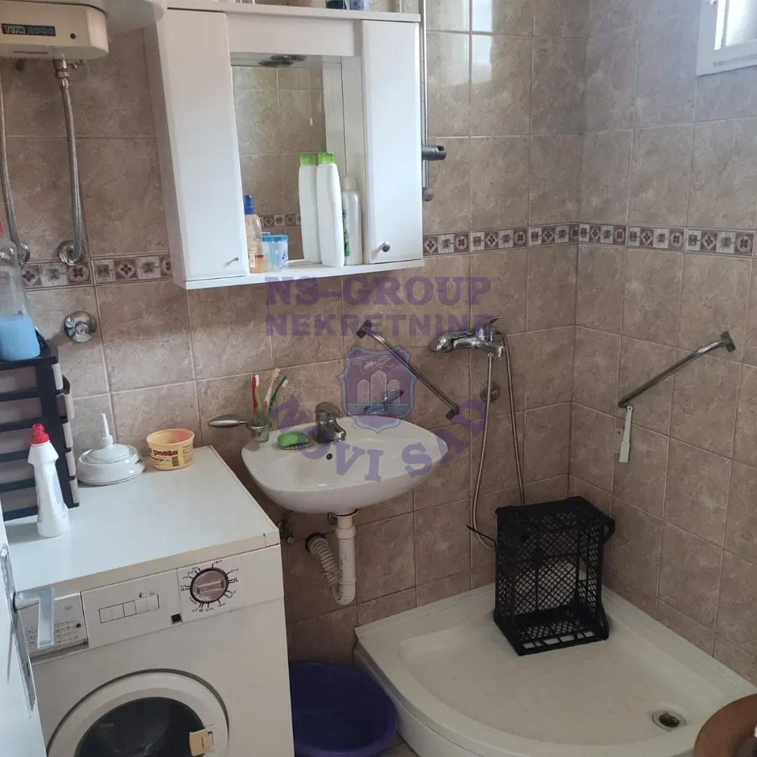 kuca na prodaju Bački Jarak 103m2 558029