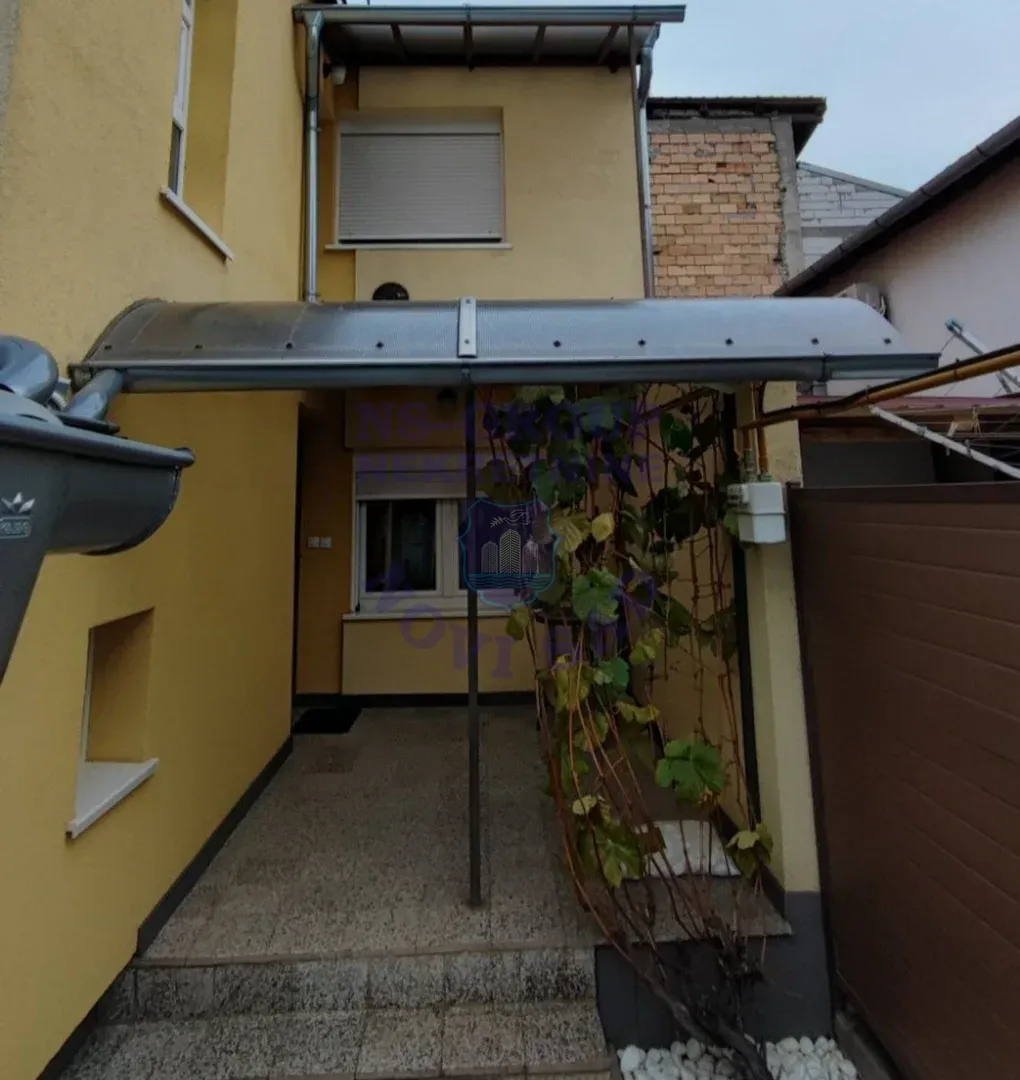 stan na prodaju Novi Sad 128m2 557968