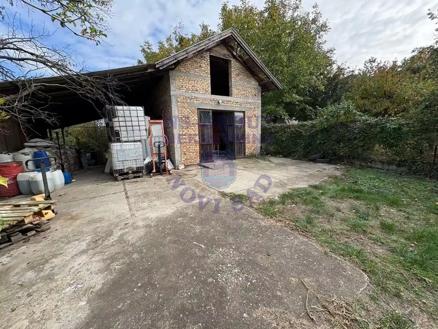 kuca na prodaju Ledinci, 48m2 557865