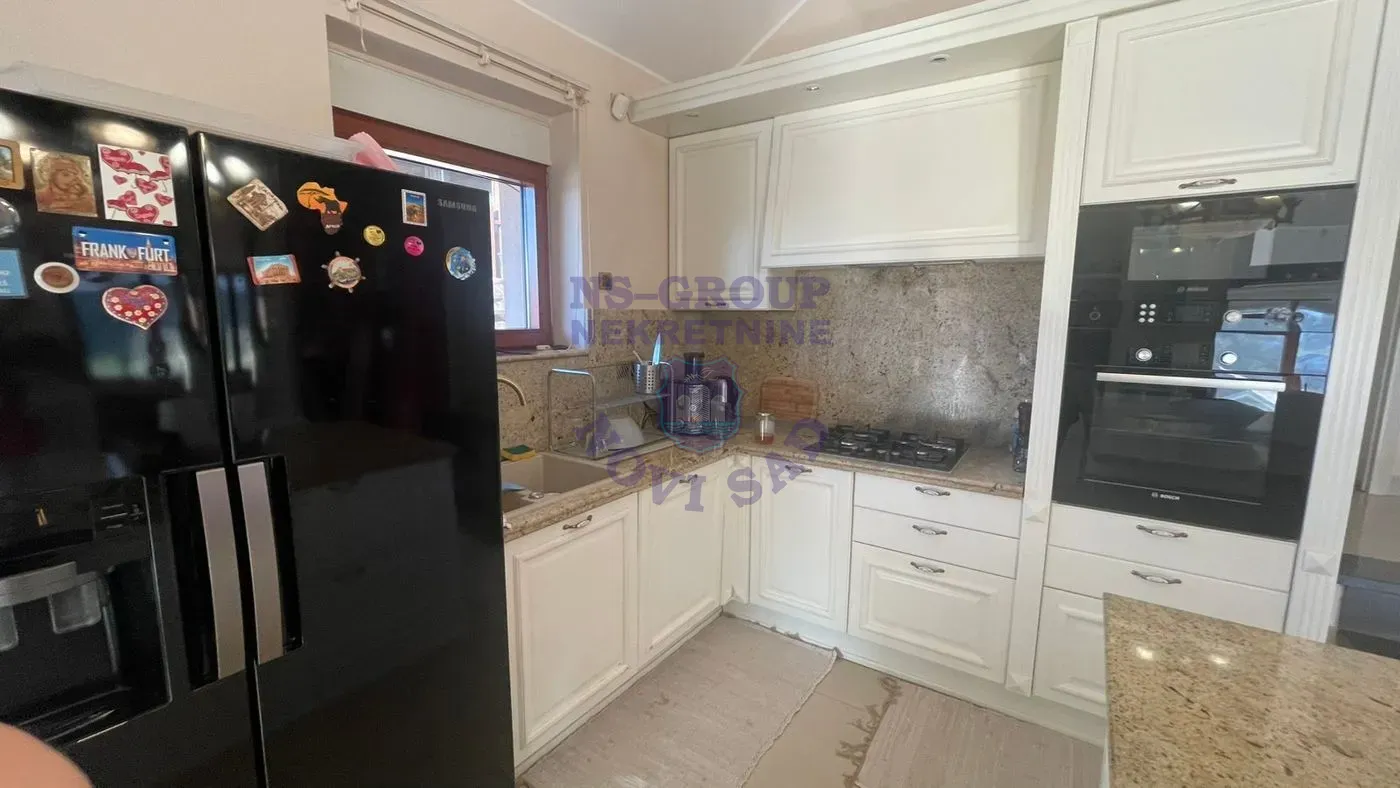 kuca na prodaju Sremska Kamenica 223m2 556277