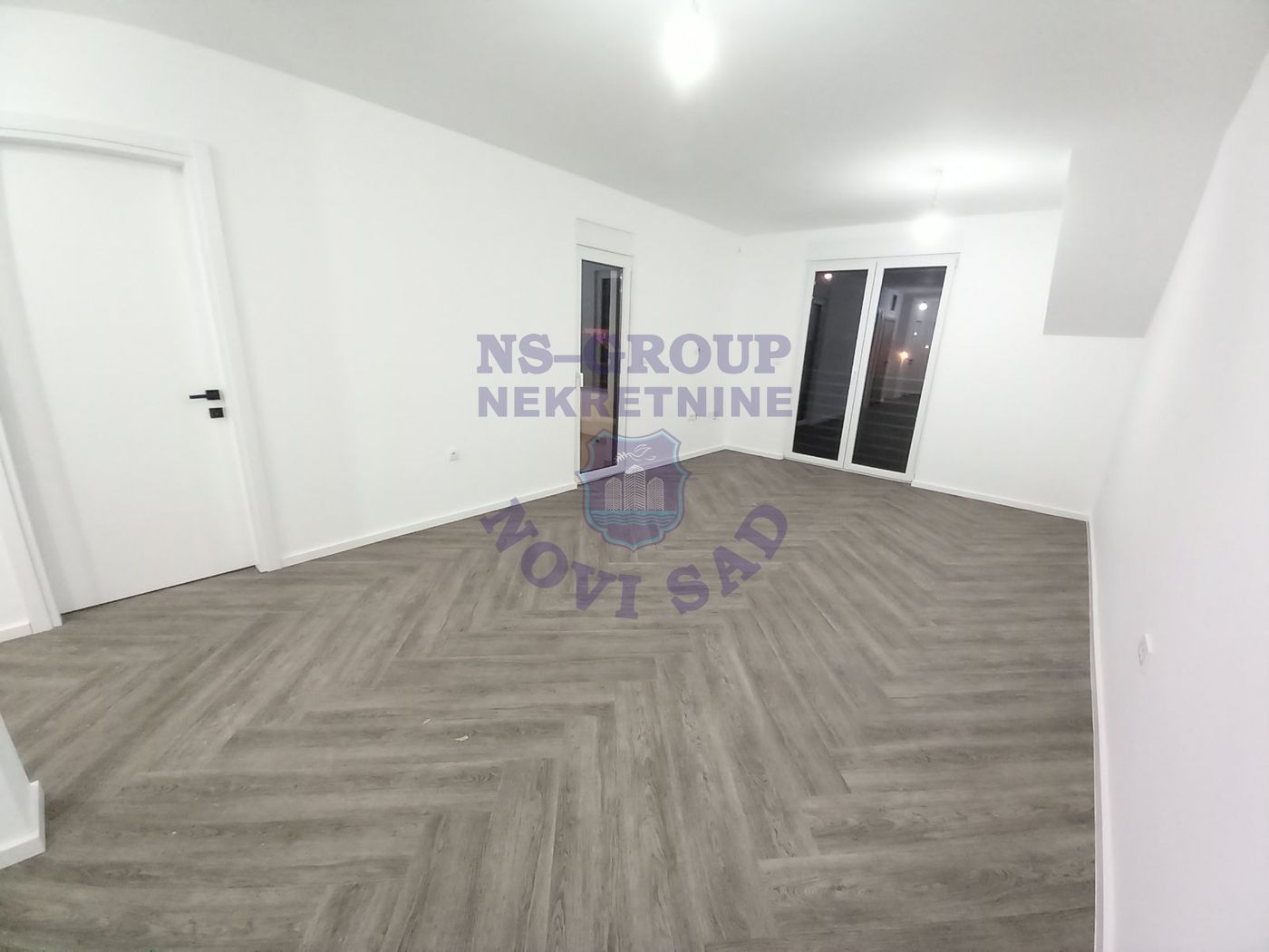 stan na prodaju Novi Sad, 87m2 558327