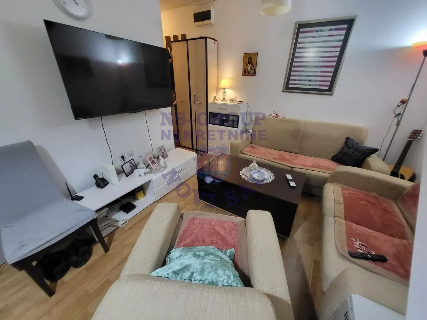 stan na prodaju Novi Sad, 57m2 558610