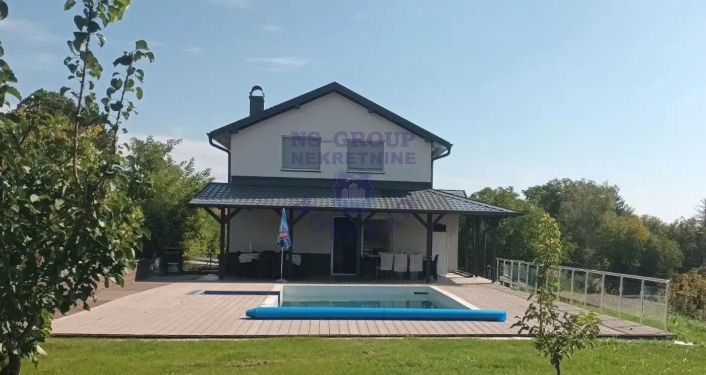 kuca na prodaju Čortanovci, 136m2 558191