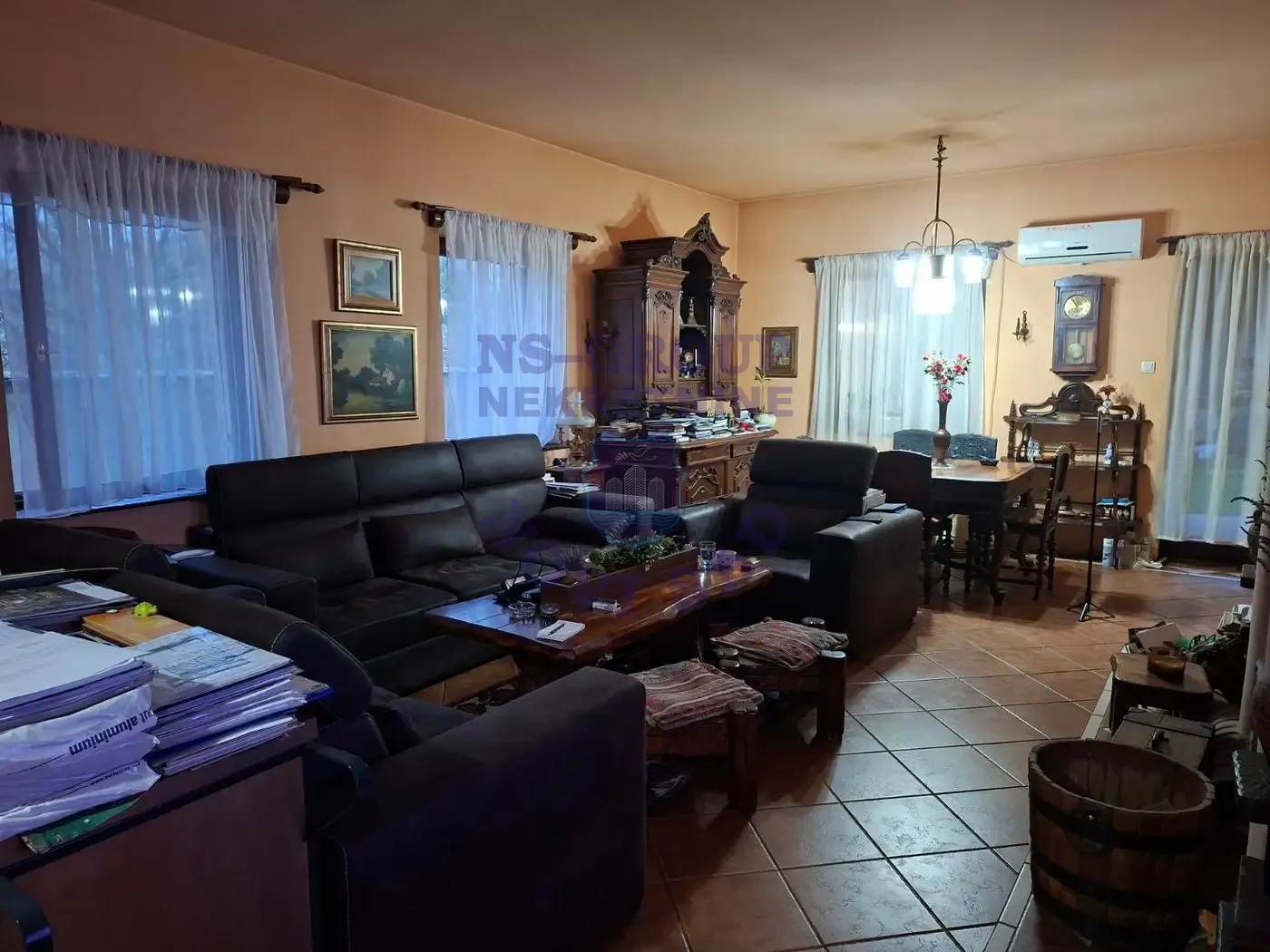 kuca na prodaju Novi Sad 276m2 385459