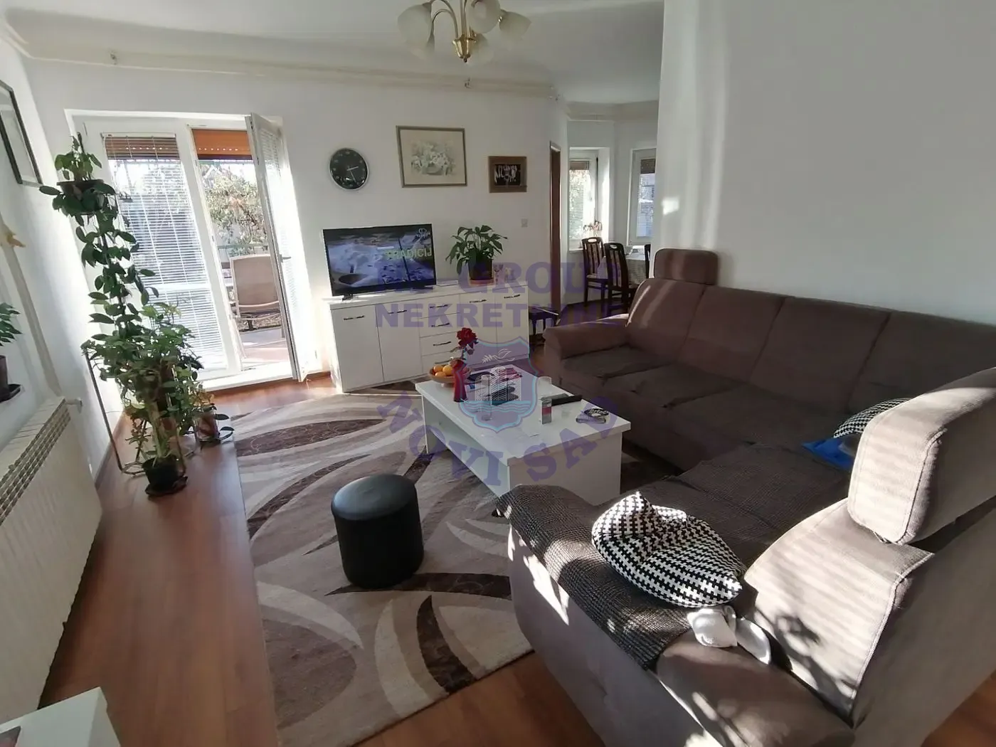 kuca na prodaju Novi Sad 227m2 558976