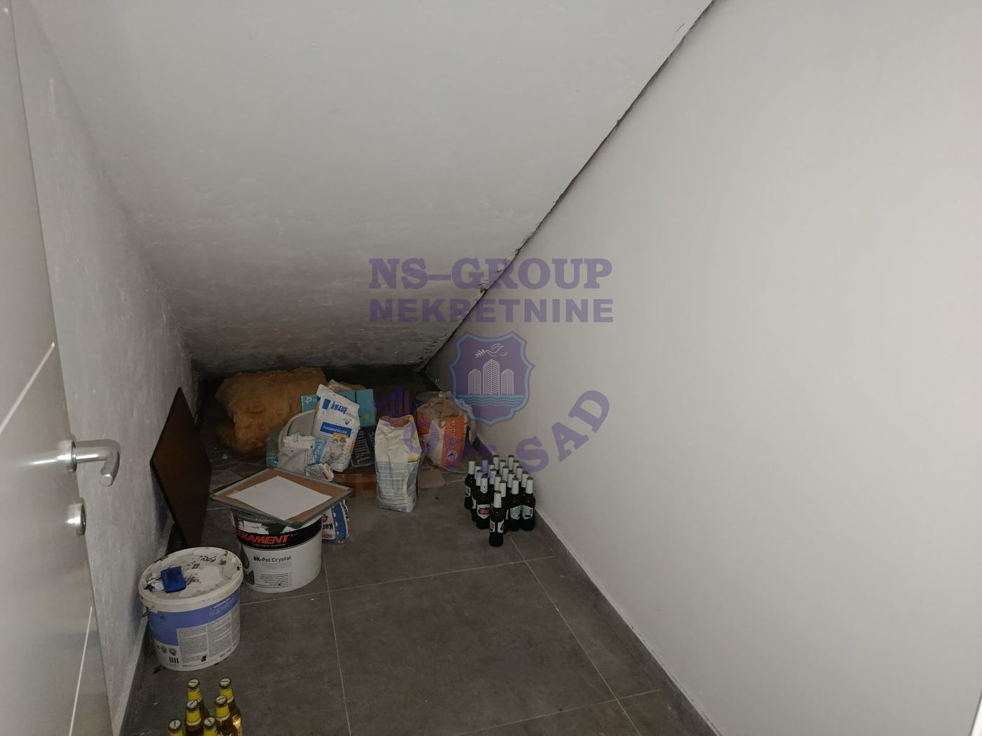 lokal na prodaju Novi Sad 306m2 559136