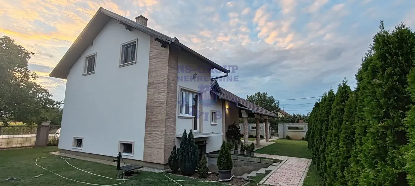 kuca na prodaju Novi Sad 240m2 521234