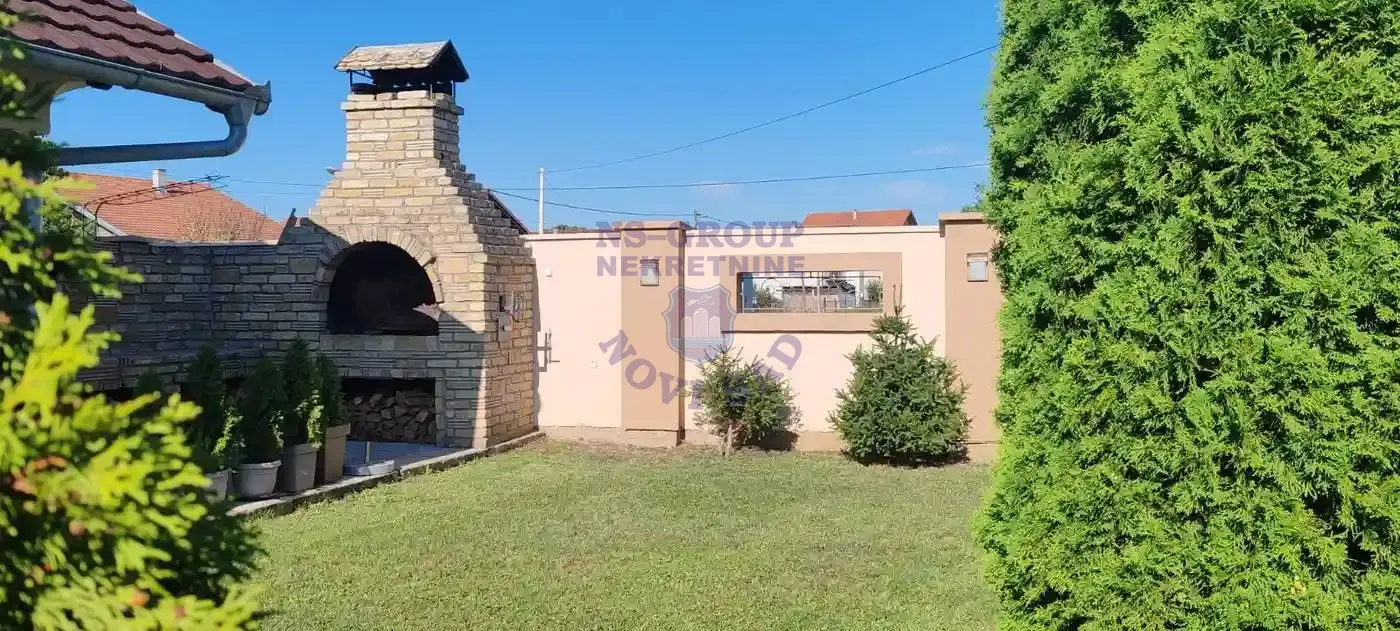 kuca na prodaju Novi Sad 240m2 521234