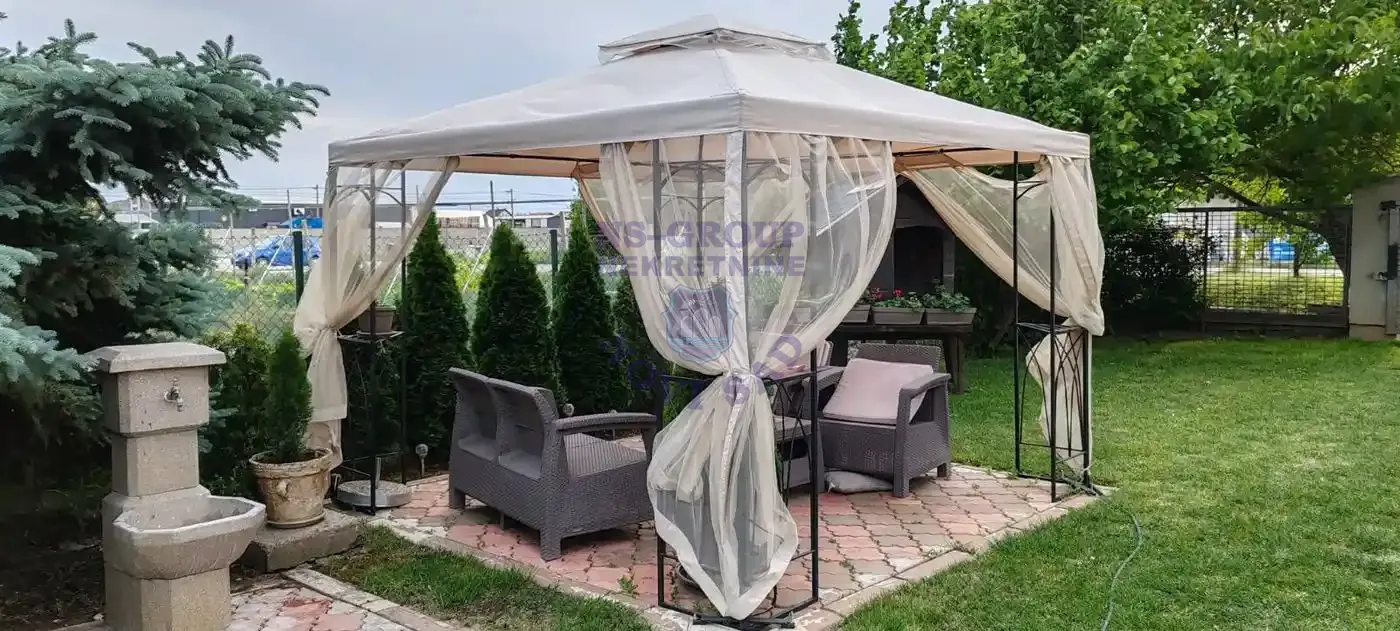 kuca na prodaju Novi Sad 240m2 521234