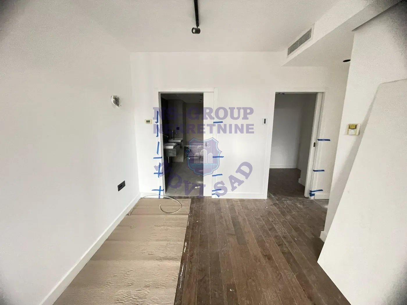 stan na prodaju Novi Sad 200m2 508369