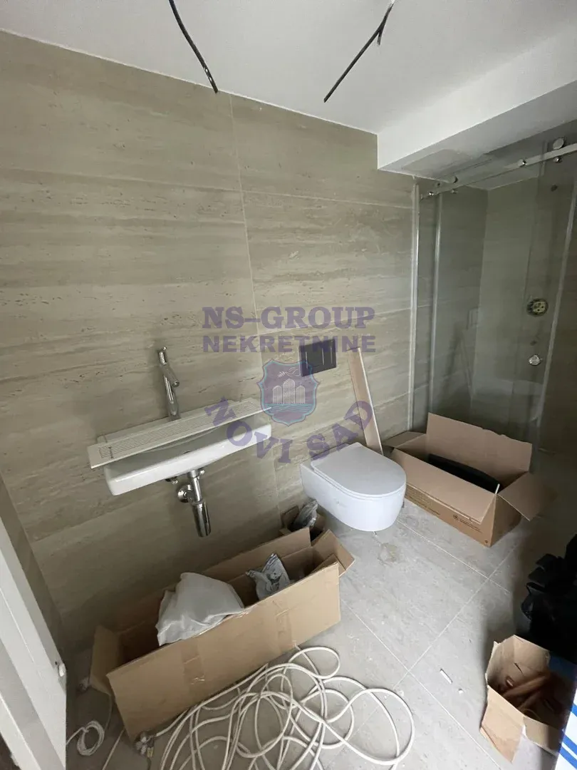 stan na prodaju Novi Sad 200m2 508369