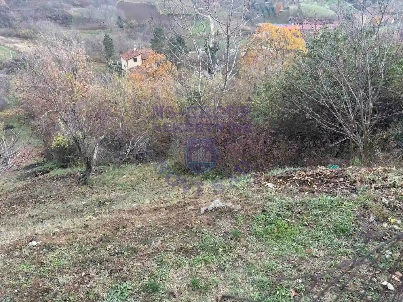 plac na prodaju Sremska Kamenica, 870m2 530356