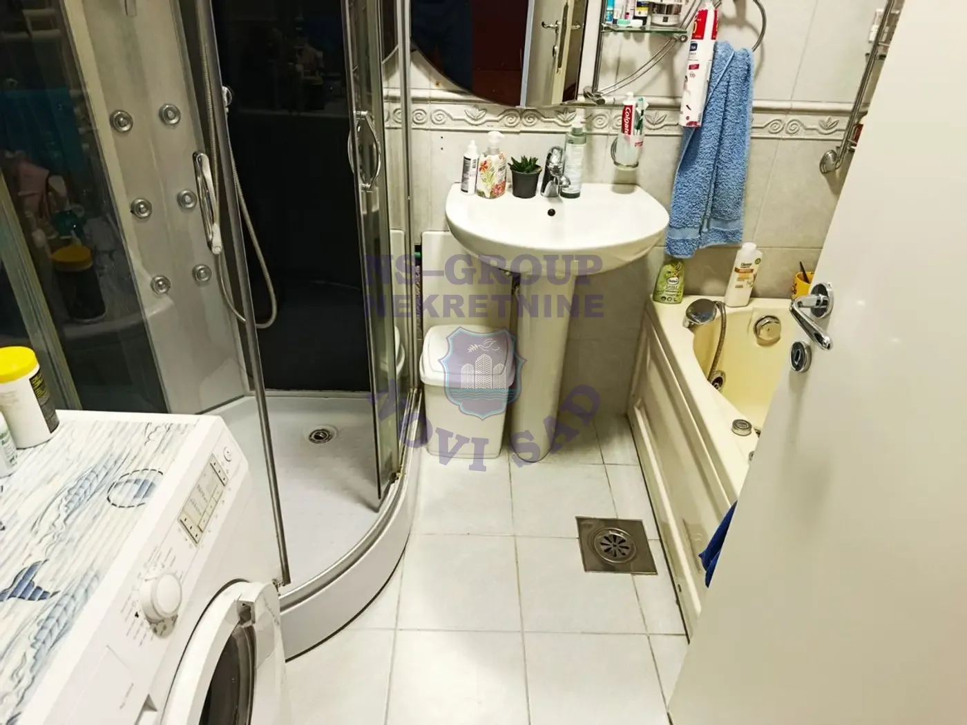 stan na prodaju Novi Sad 99m2 559613