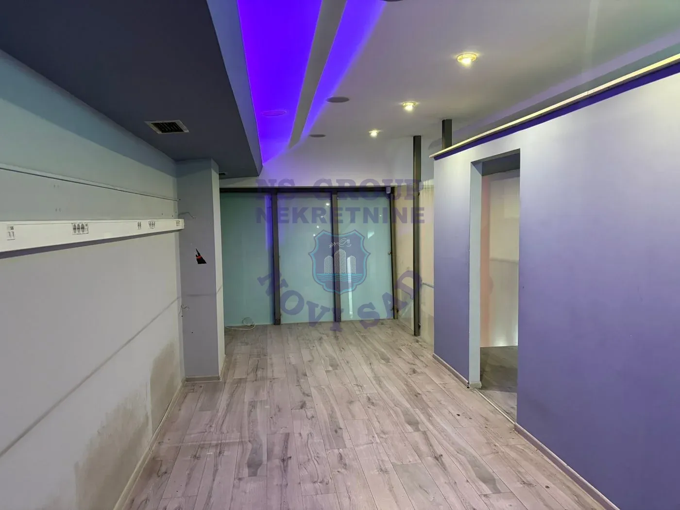 lokal za izdavanje Novi Sad 152m2 15073