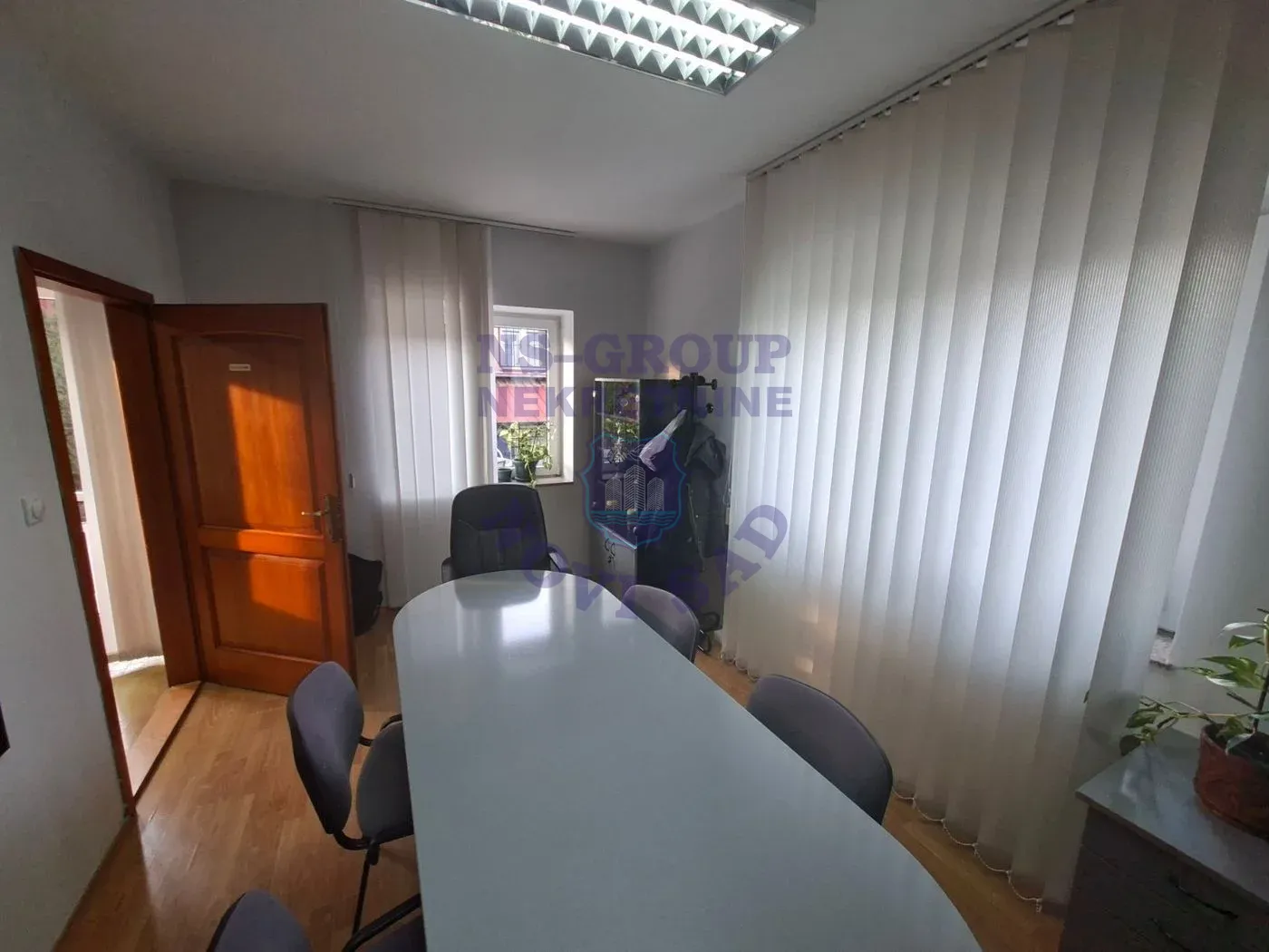 kuca na prodaju Veternik 138m2 560090