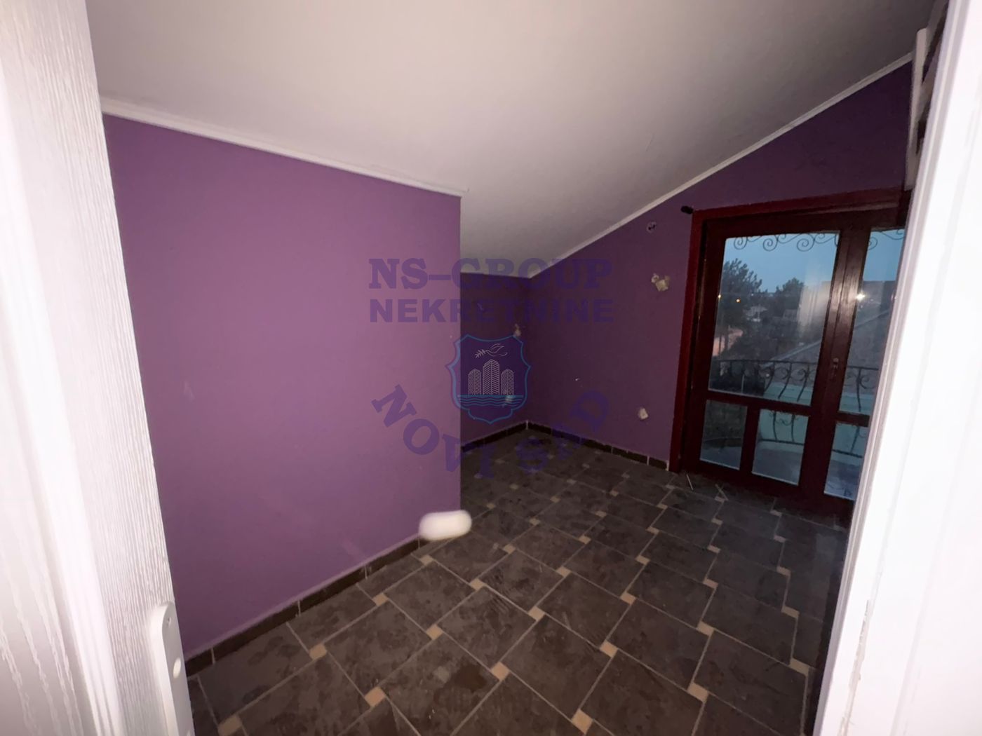stan na prodaju Novi Sad 66m2 560294