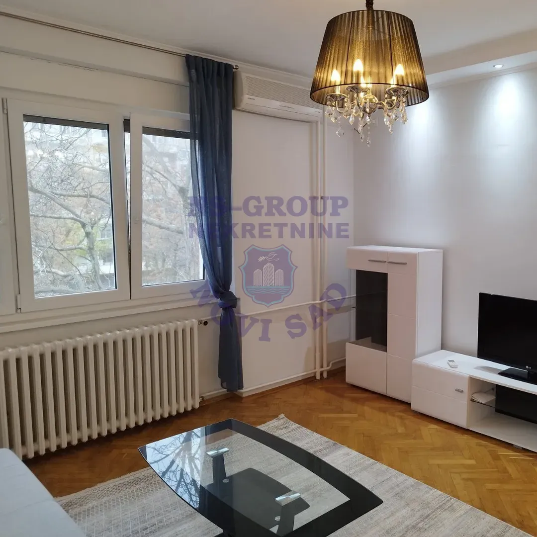 stan na prodaju Novi Sad, 52m2 15115
