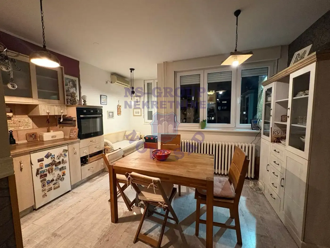 stan na prodaju Novi Sad 58m2 560526