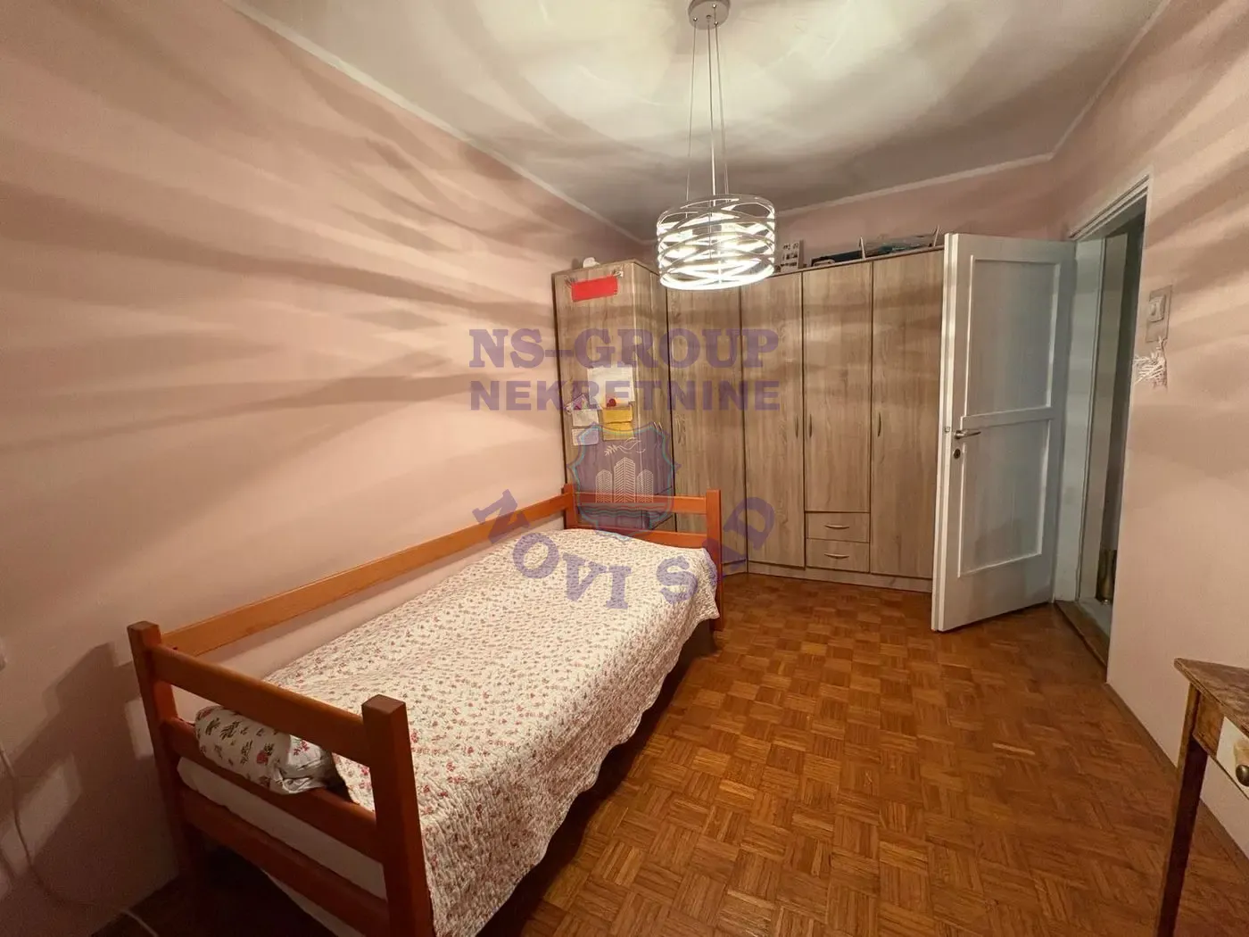 stan na prodaju Novi Sad 58m2 560526