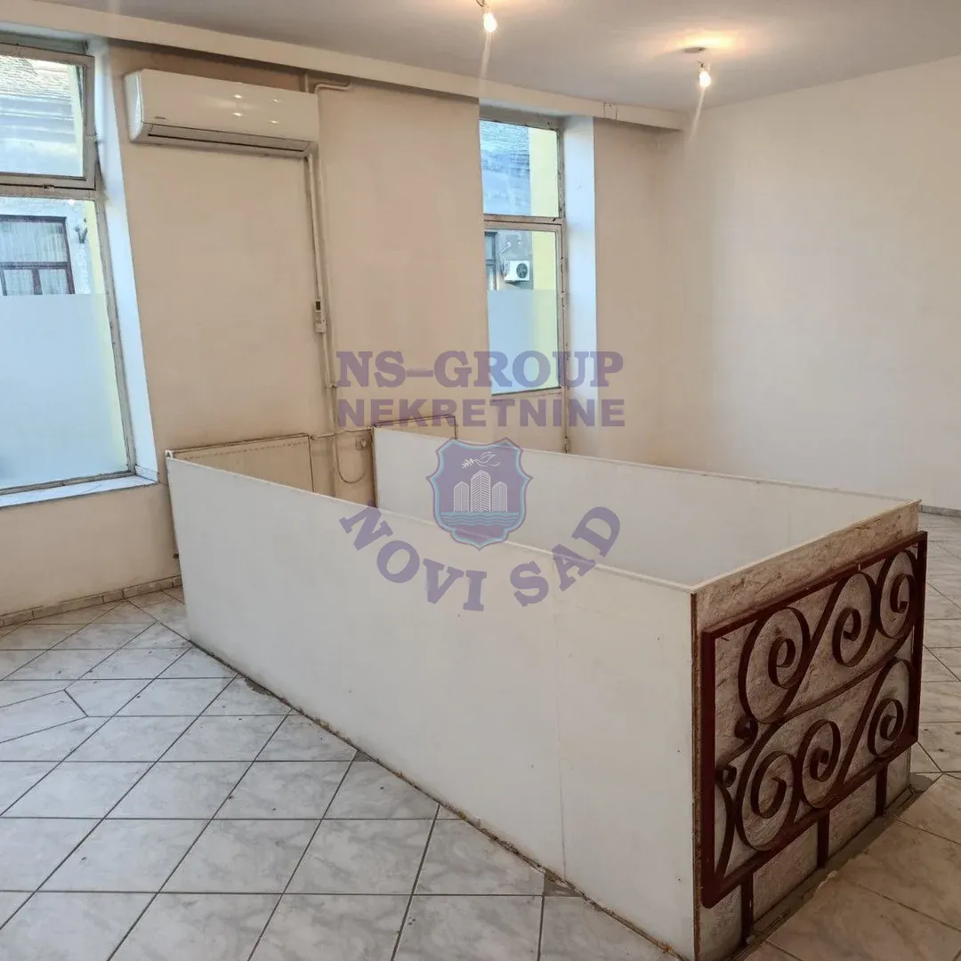 lokal za izdavanje Novi Sad 94m2 15156