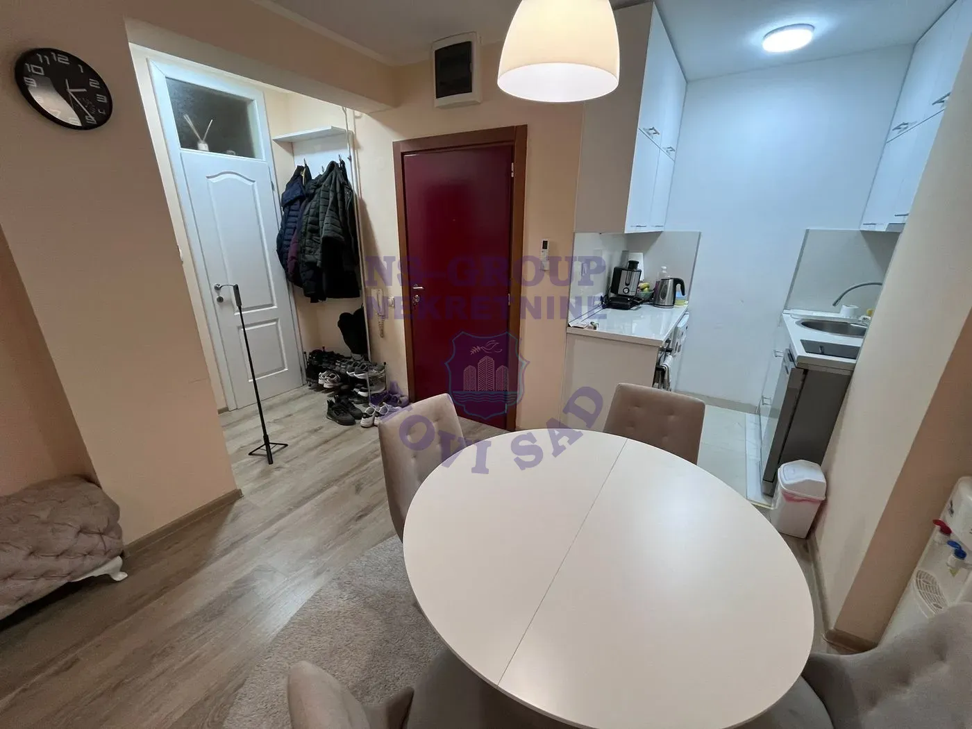 stan na prodaju Novi Sad 44m2 560947