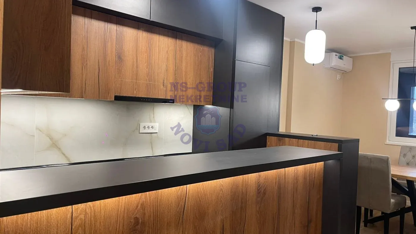 stan na prodaju Novi Sad 78m2 560813