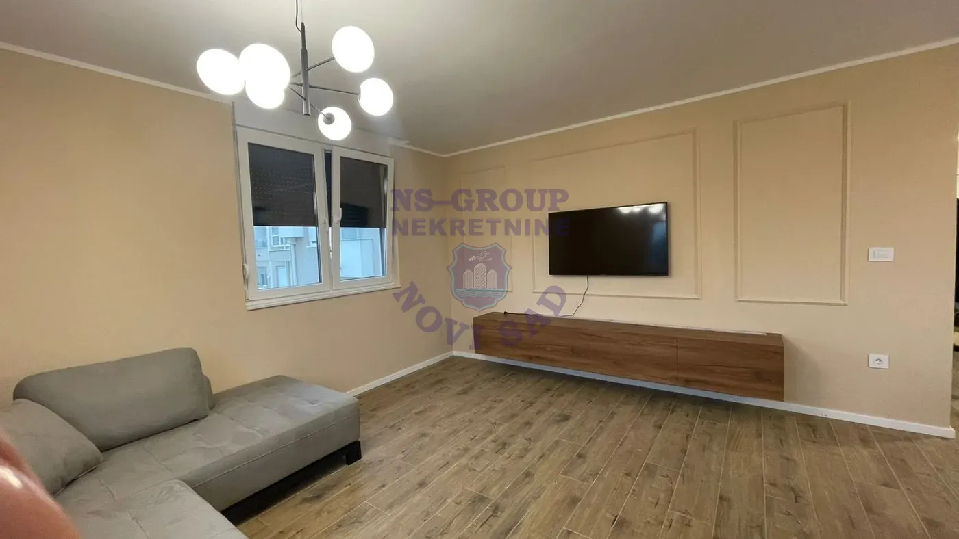 stan na prodaju Novi Sad 78m2 560813