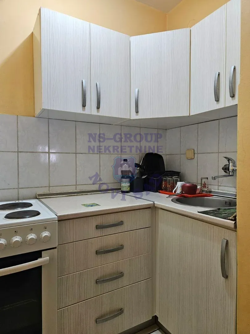 stan na prodaju Novi Sad 53m2 560592