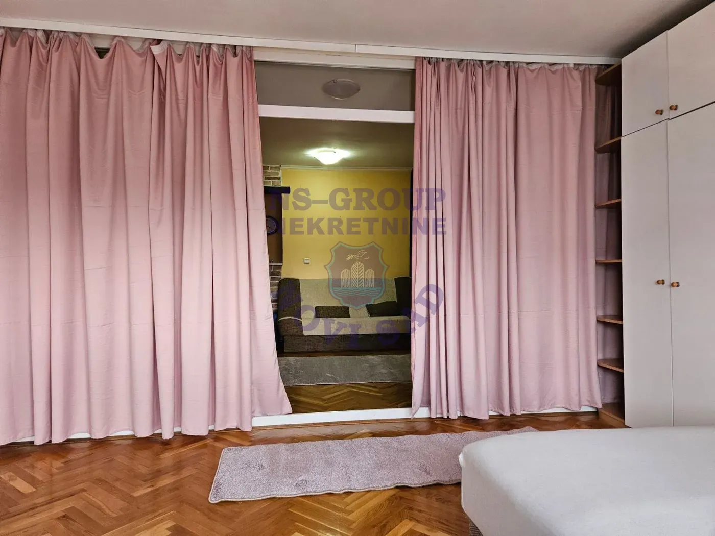 stan na prodaju Novi Sad 53m2 560592