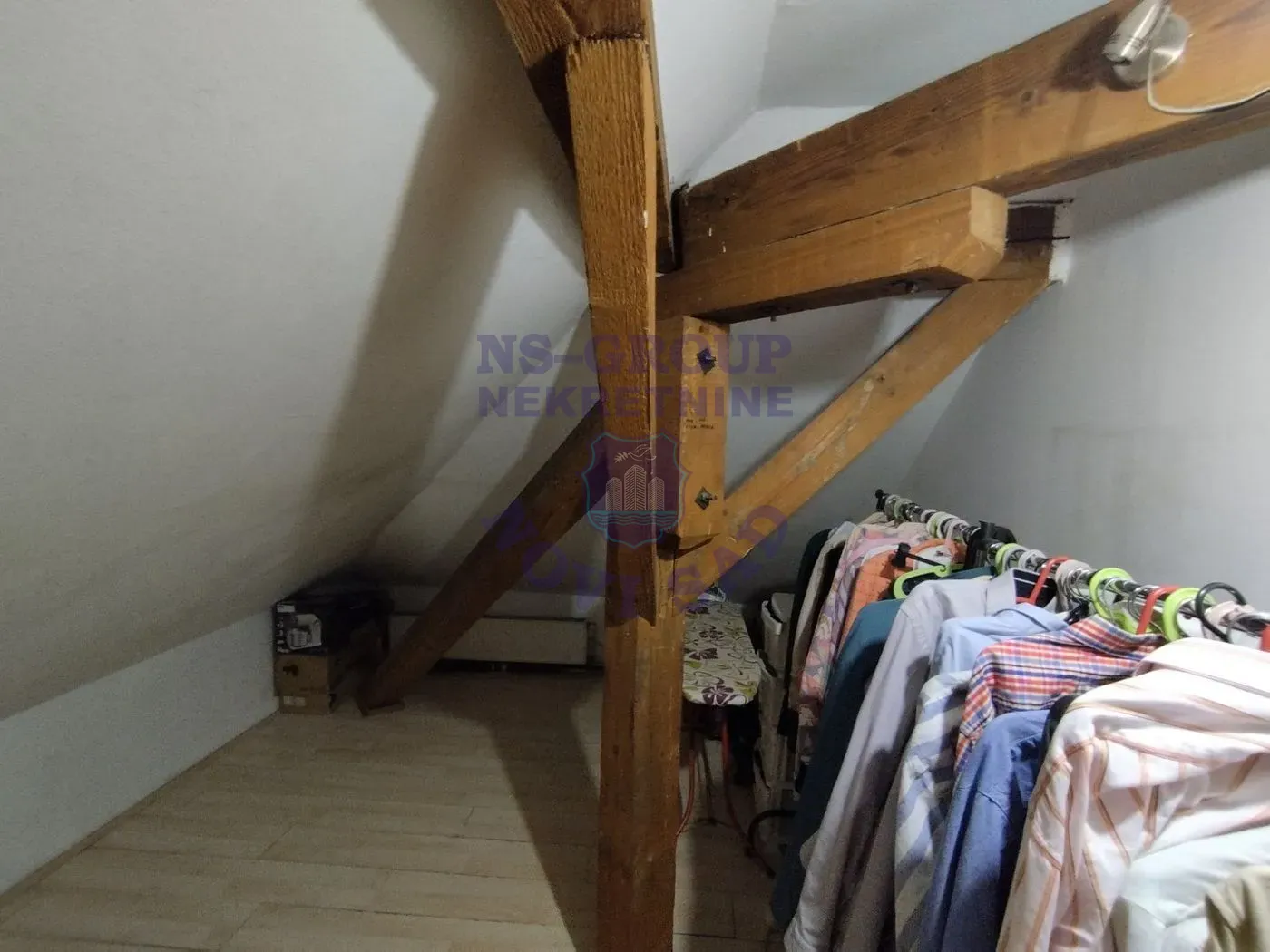 stan na prodaju Novi Sad 57m2 561079
