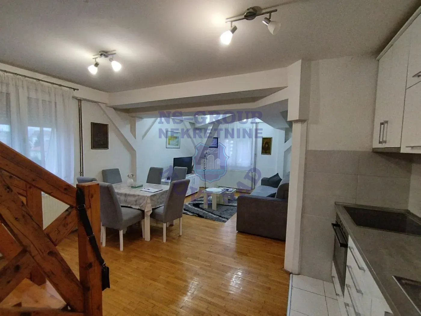 stan na prodaju Novi Sad, 57m2 561079