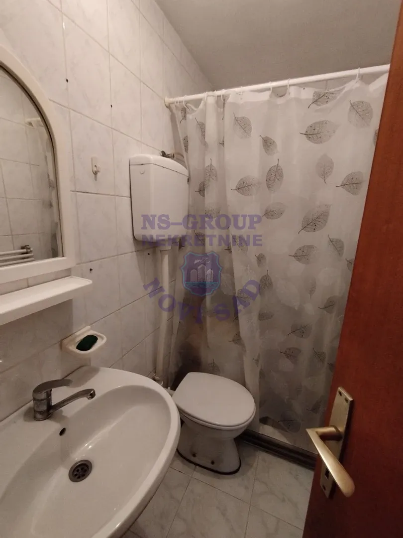 stan na prodaju Novi Sad 57m2 561079