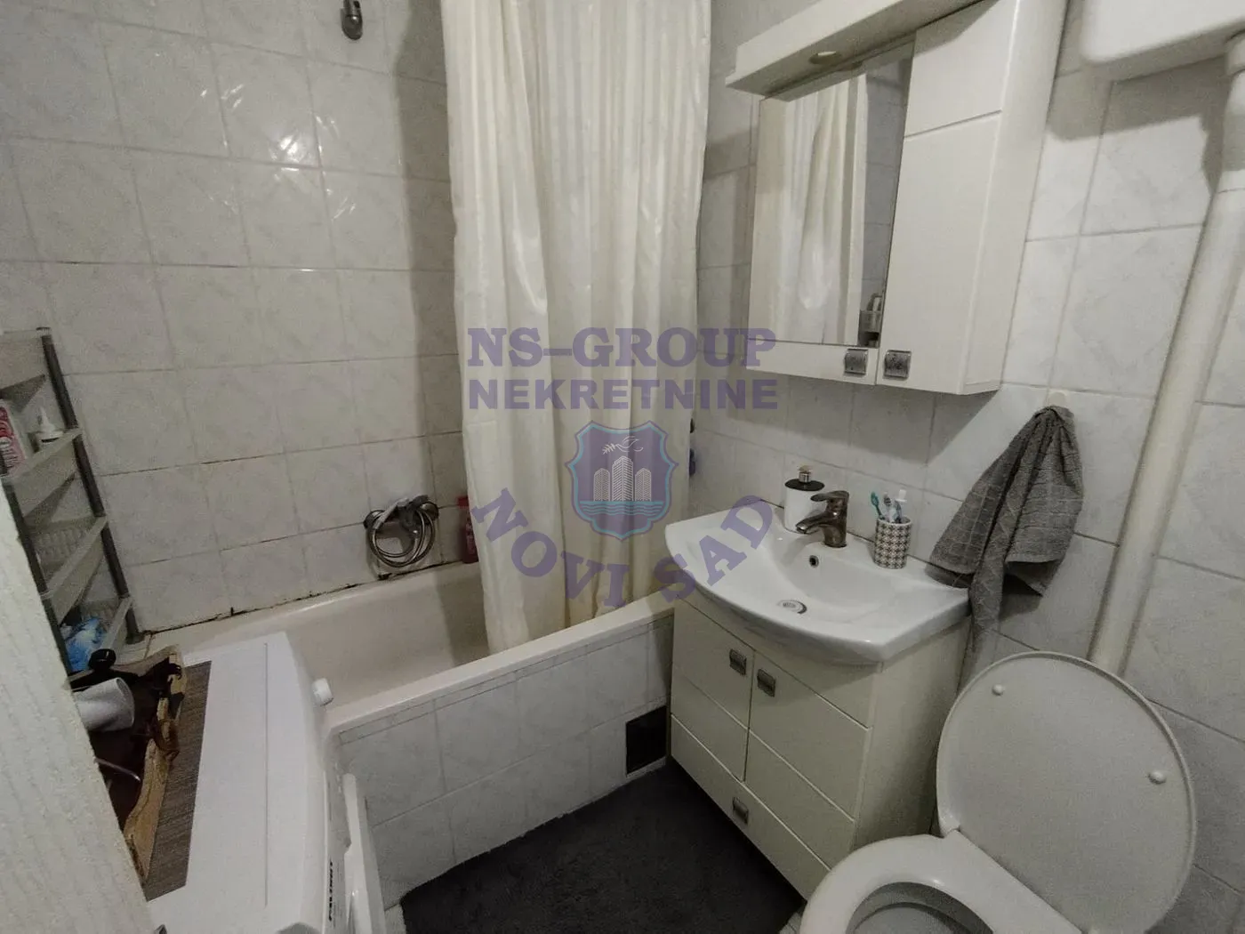 stan na prodaju Novi Sad 57m2 561079