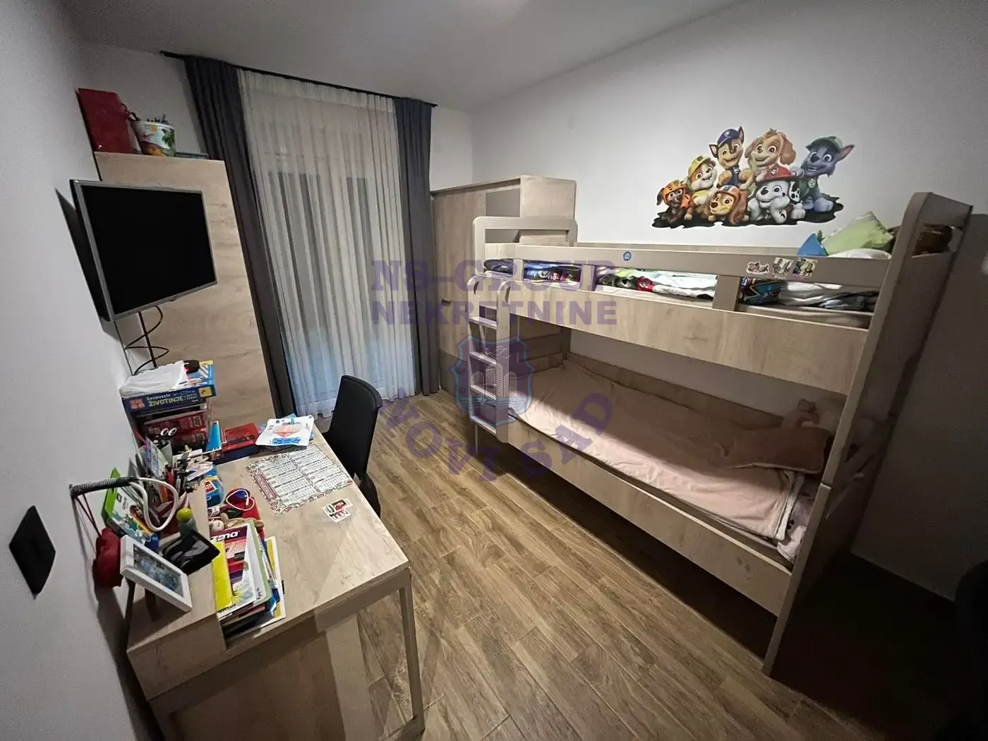 kuca na prodaju Veternik 300m2 559228