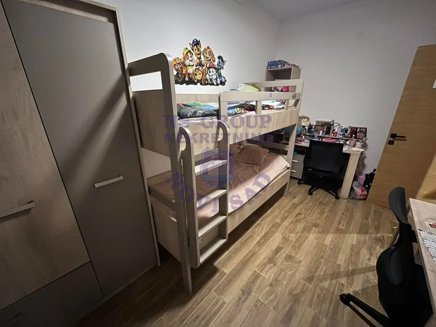 kuca na prodaju Veternik 300m2 559228