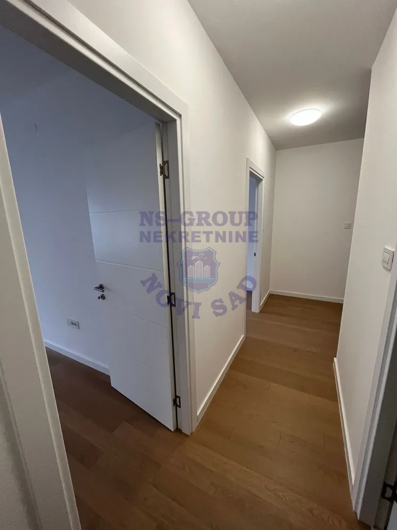 stan na prodaju Novi Sad 123m2 561110