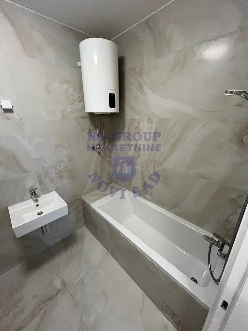 stan na prodaju Novi Sad 123m2 561110