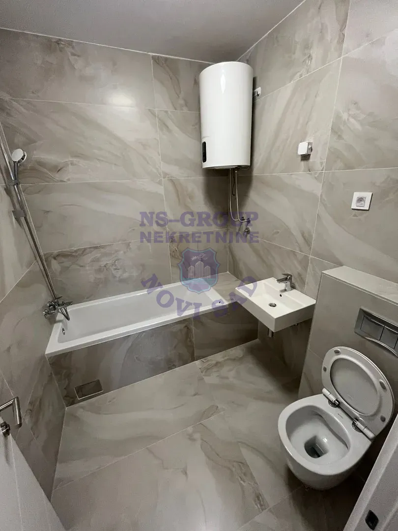 stan na prodaju Novi Sad 123m2 561110