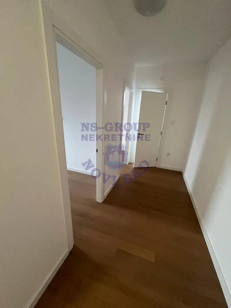 stan na prodaju Novi Sad 123m2 561110