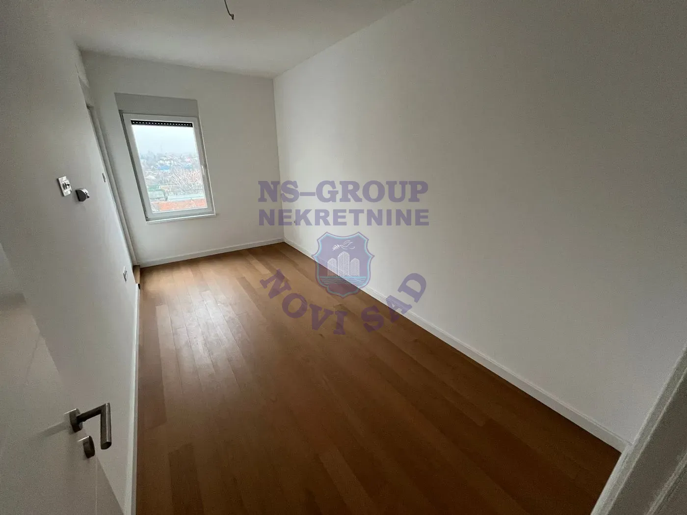 stan na prodaju Novi Sad 123m2 561110