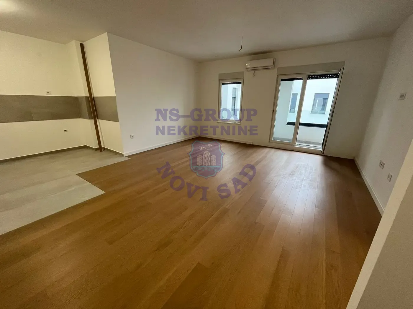 stan na prodaju Novi Sad 123m2 561110