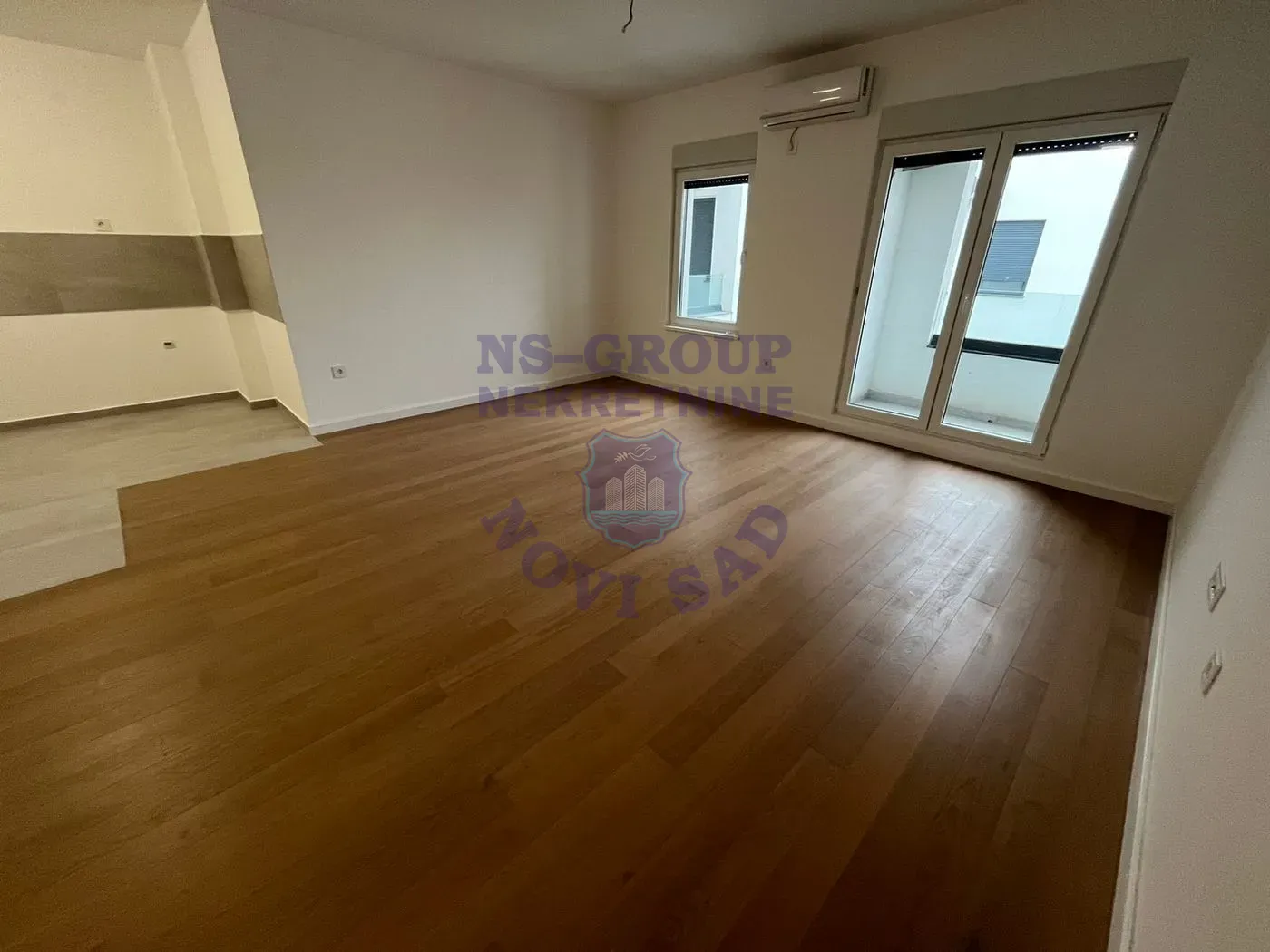 stan na prodaju Novi Sad 123m2 561110