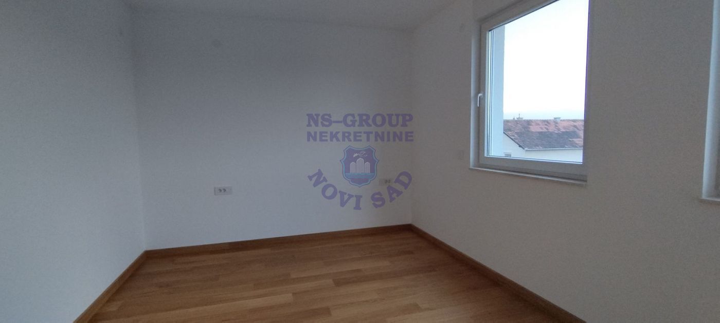 stan na prodaju Veternik 98m2 561270