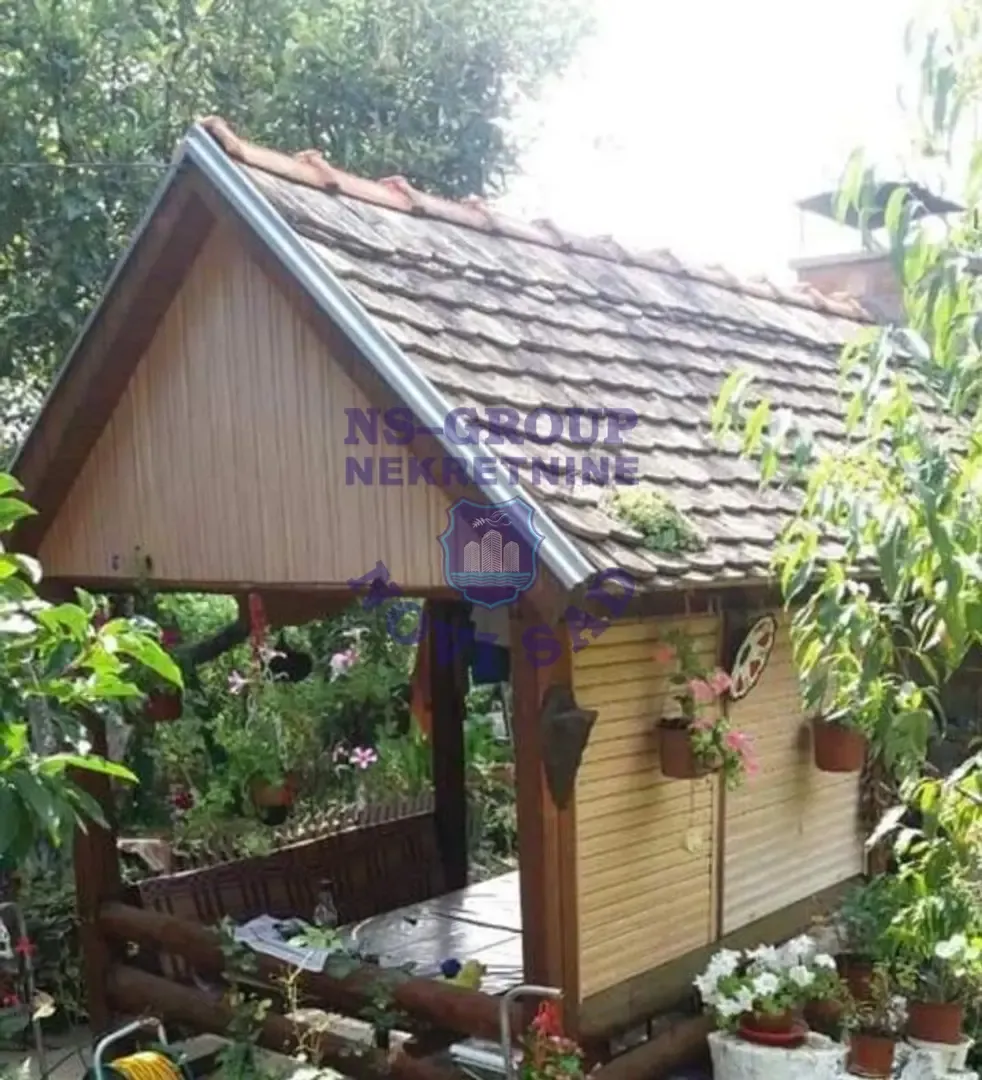 kuca na prodaju Vrdnik, 50m2 561184