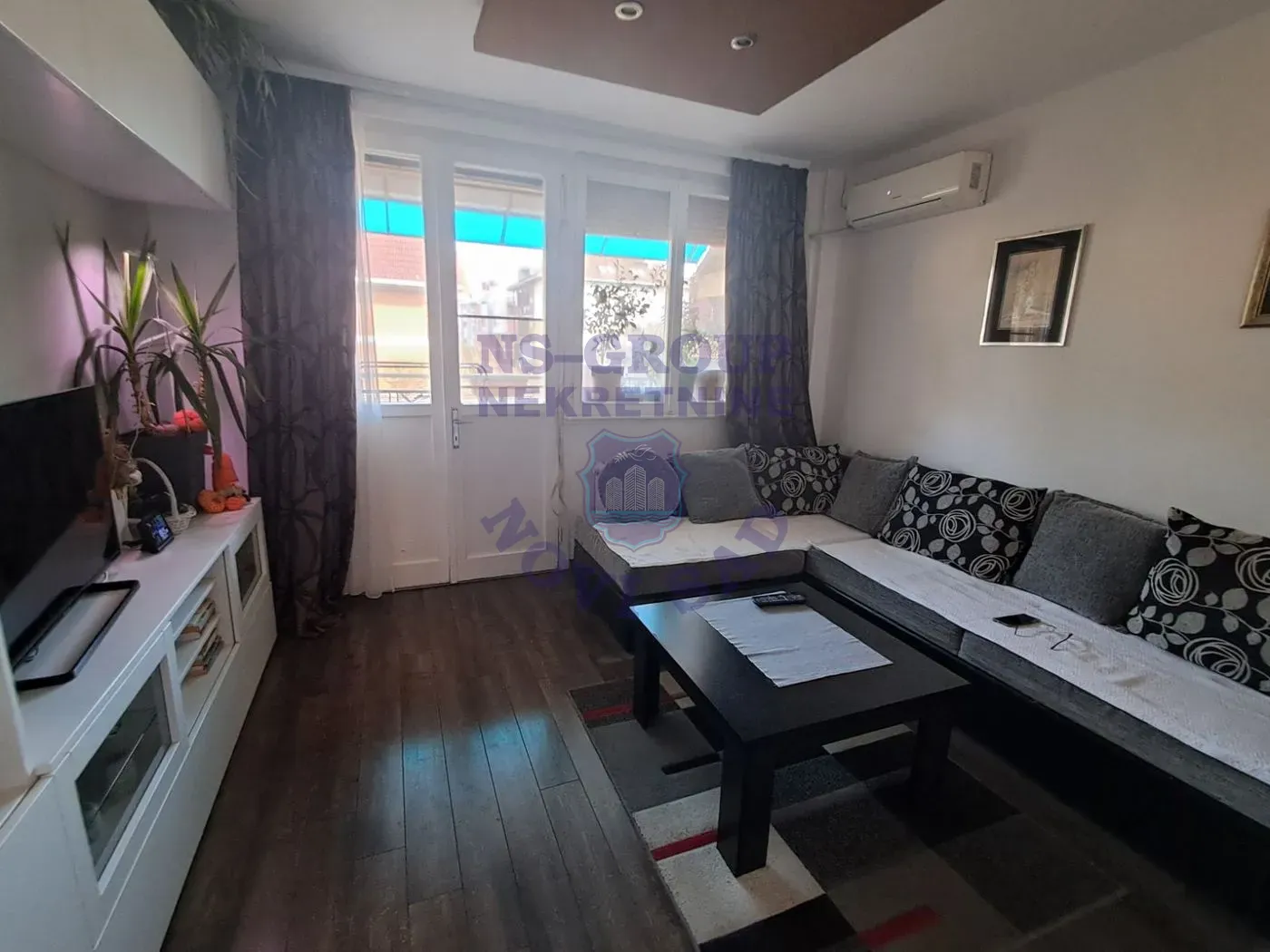 stan na prodaju Novi Sad 81m2 560033