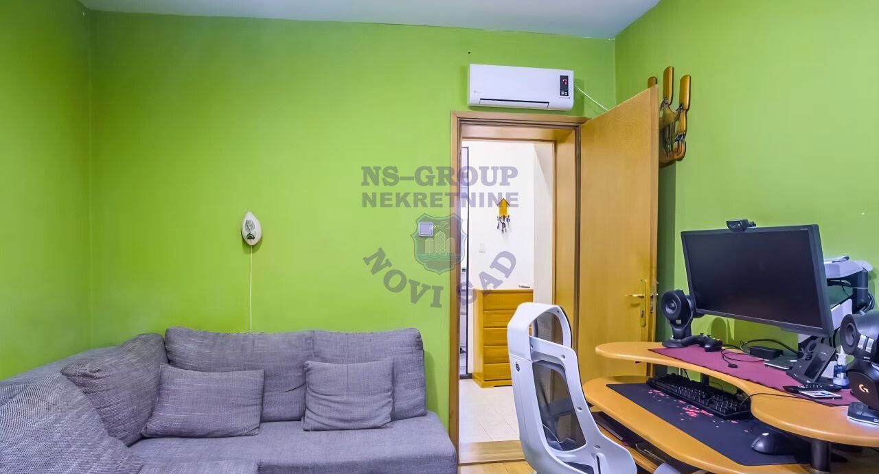 stan na prodaju Novi Sad 65m2 561242