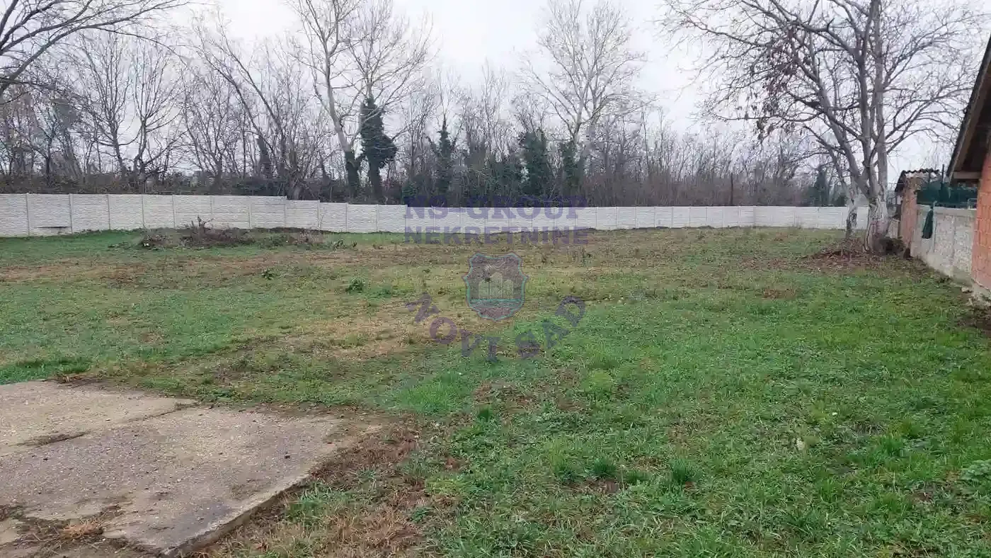 plac na prodaju Novi Sad 3070m2 561345