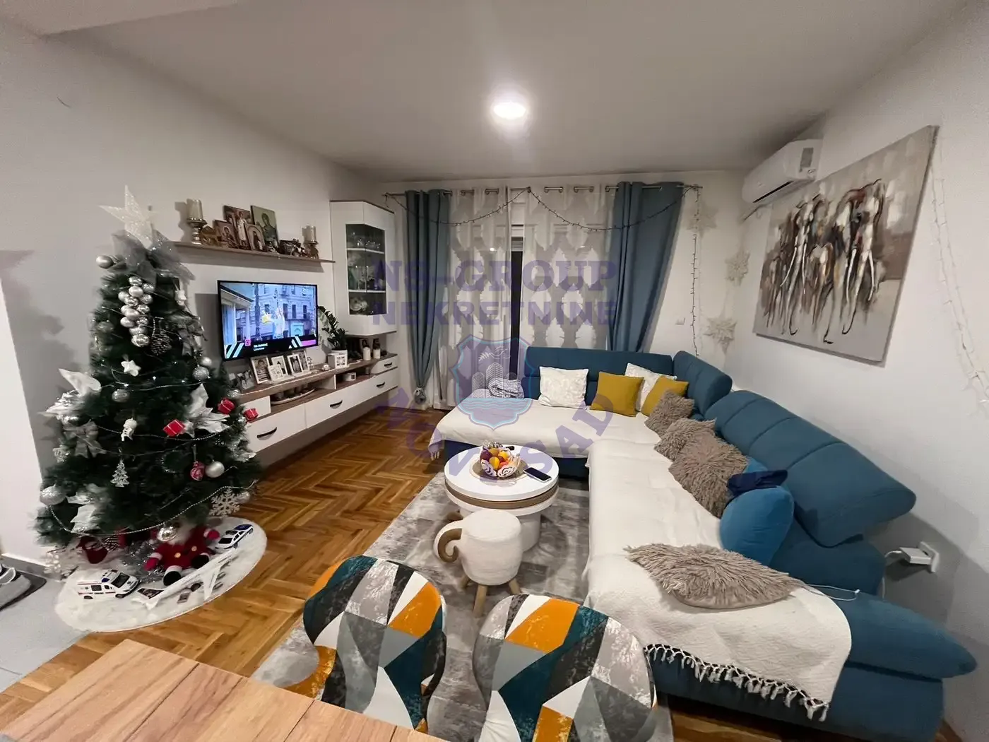 stan na prodaju Novi Sad, 73m2 561569