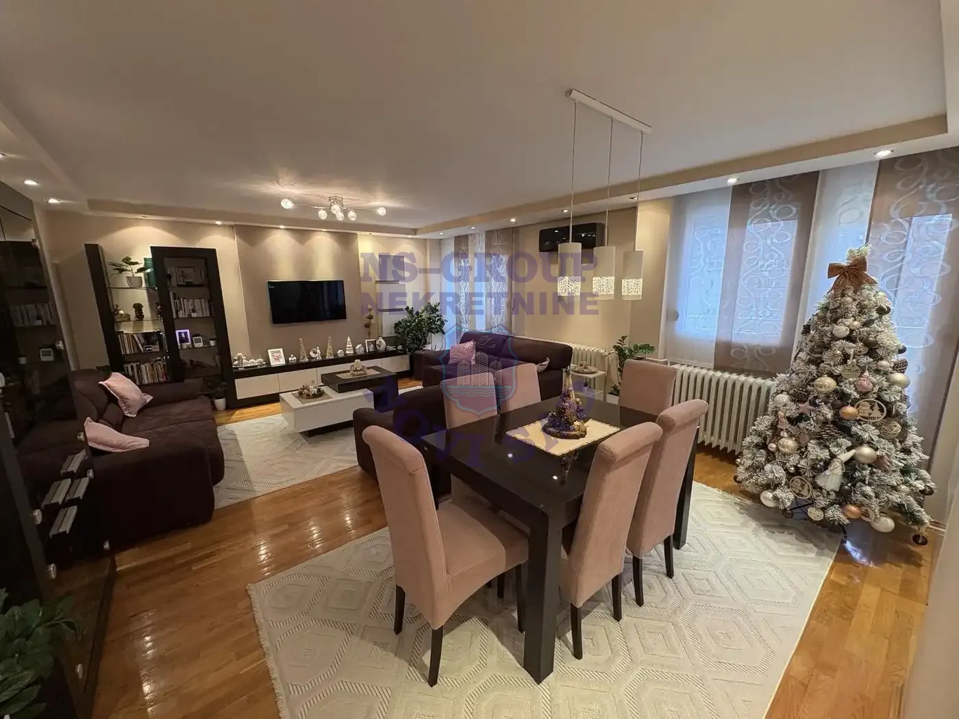 stan na prodaju Novi Sad, 78m2 561616