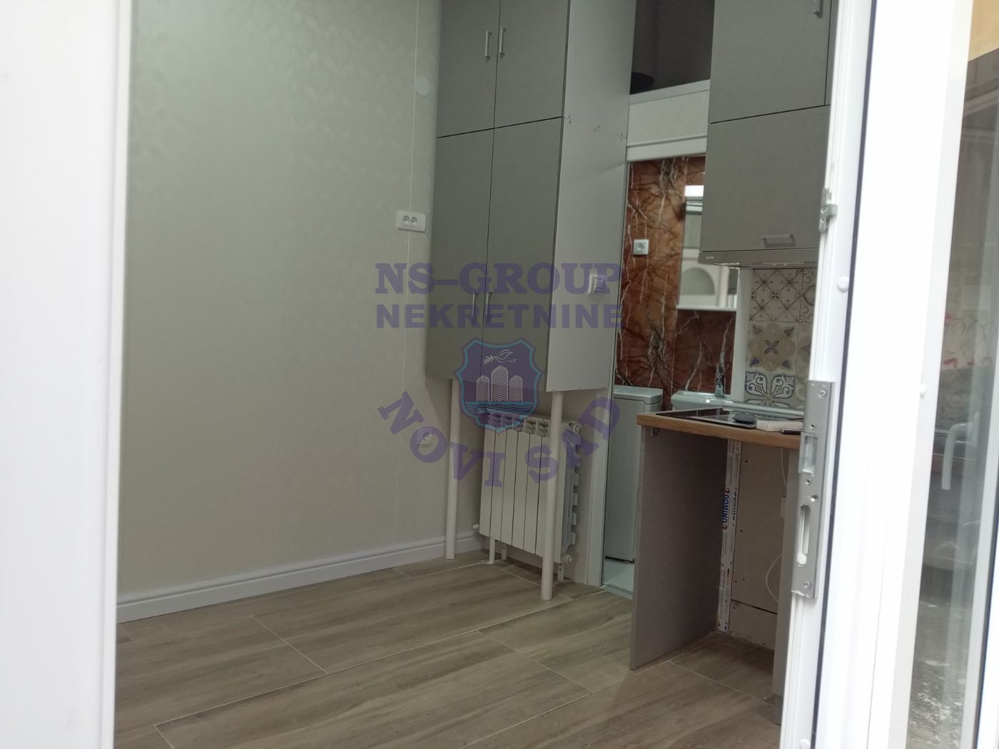 stan na prodaju Novi Sad 10m2 561601